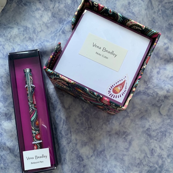 Stationary set - Picture 1 of 3